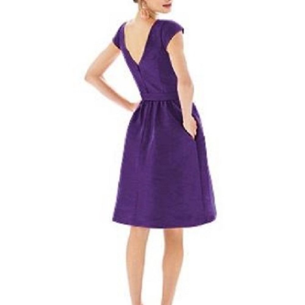 Alfred Sung 568...Cocktail Length, Cap sleeves Dress....Majestic..Size 8...NWT - Picture 2 of 4